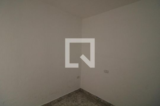 Quarto 2 de casa para alugar com 2 quartos, 60m² em Jardim Sapopemba, São Paulo