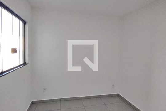 Quarto 2 de apartamento para alugar com 2 quartos, 45m² em São José, São Caetano do Sul