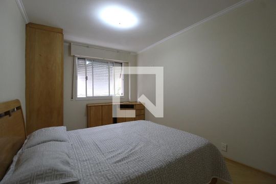 Quarto 1 de apartamento para alugar com 3 quartos, 134m² em Itaim Bibi, São Paulo