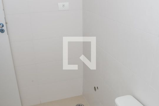 Banheiro de kitnet/studio à venda com 1 quarto, 27m² em Lapa, São Paulo
