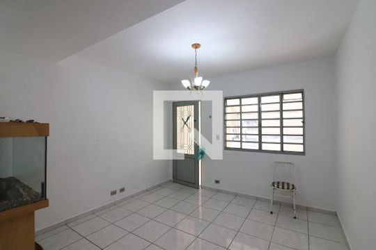 Sala de casa de condomínio para alugar com 2 quartos, 160m² em Cooperativa, São Bernardo do Campo
