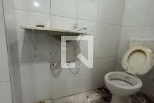Banheiro de casa à venda com 3 quartos, 360m² em Santa Monica, Belo Horizonte