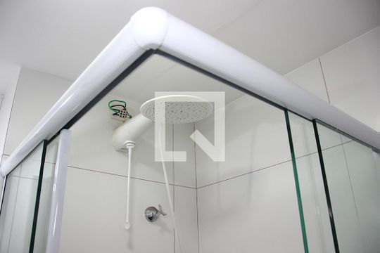 Banheiro de apartamento à venda com 1 quarto, 25m² em Bela Vista, São Paulo