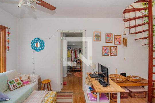 Sala de apartamento à venda com 1 quarto, 147m² em Petrópolis, Porto Alegre