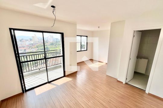 Sala/Quarto/Cozinha de kitnet/studio para alugar com 1 quarto, 31m² em Parada Inglesa, São Paulo