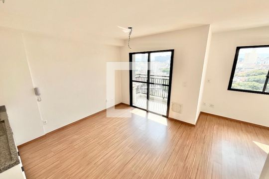 Sala/Quarto/Cozinha de kitnet/studio para alugar com 1 quarto, 31m² em Parada Inglesa, São Paulo