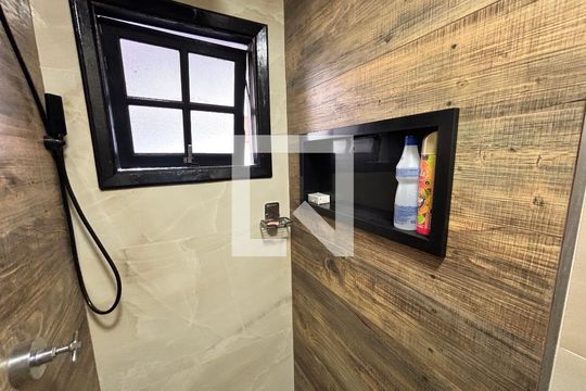 Banheiro 1 de casa à venda com 2 quartos, 100m² em Jardim Arize, São Paulo