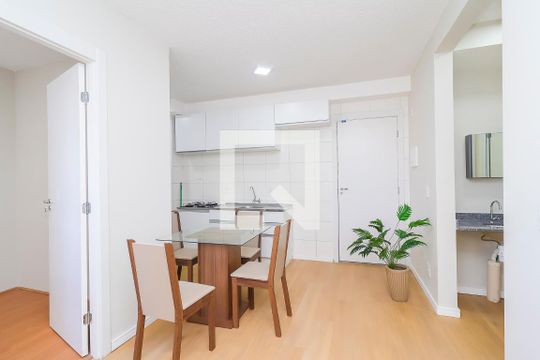 Sala de apartamento à venda com 2 quartos, 36m² em São Miguel, São Paulo