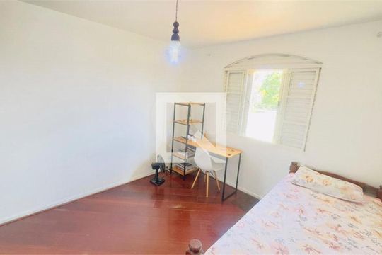 Casa à venda com 5 quartos, 140m² em Jardim das Imbuias, São Paulo