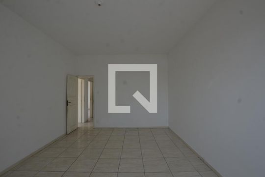 Quarto 1 de apartamento para alugar com 2 quartos, 100m² em Rocha Miranda, Rio de Janeiro
