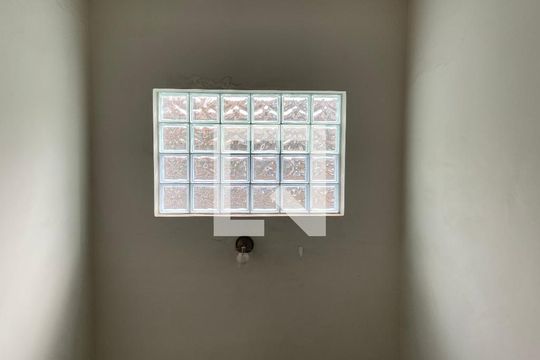 Sala - Escada de casa à venda com 3 quartos, 278m² em Jaguaribe, Osasco