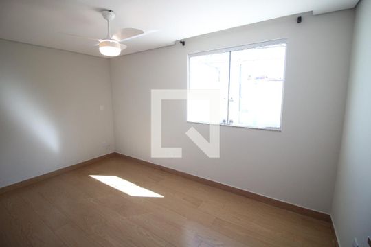 Quarto 2 de casa à venda com 2 quartos, 100m² em Diamante, Belo Horizonte