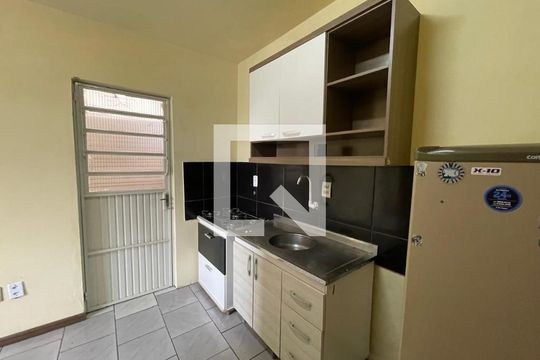 Kitnet/Studio para alugar com 1 quarto, 20m² em Vila Nova, Novo Hamburgo
