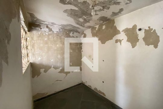 Casa à venda com 2 quartos, 130m² em Piedade, Rio de Janeiro