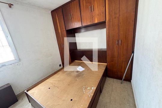 Apartamento à venda com 3 quartos, 77m² em Jardim Santa Josefina, São Paulo