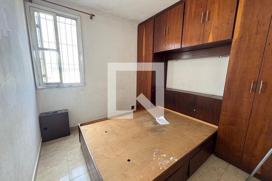 Apartamento à venda com 3 quartos, 77m² em Jardim Santa Josefina, São Paulo