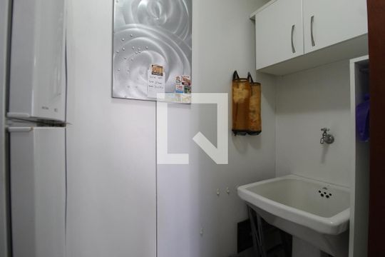 Sala/Cozinha de apartamento para alugar com 1 quarto, 35m² em Moema, São Paulo