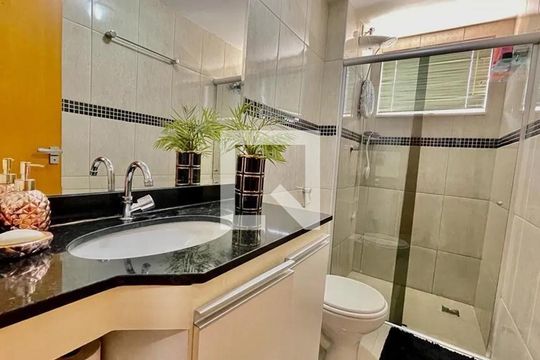 Apartamento para alugar com 3 quartos, 185m² em Cabral, Contagem