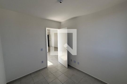 Quarto 1 de apartamento para alugar com 2 quartos, 49m² em Jardim Lourdes, Ferraz de Vasconcelos