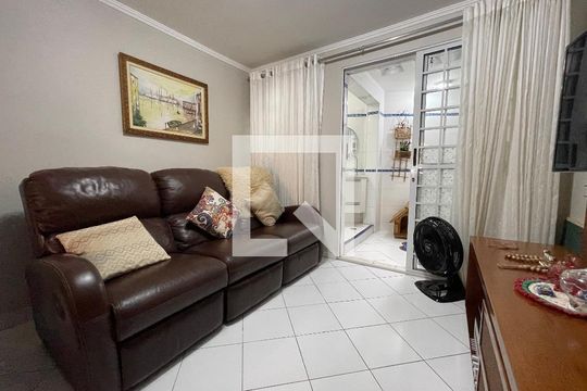 Sala de casa de condomínio à venda com 2 quartos, 89m² em Vila Pirajussara, São Paulo