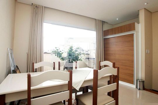 Sala 1 de apartamento para alugar com 2 quartos, 87m² em Santana, Porto Alegre