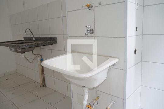 Cozinha e Área de Serviço de apartamento à venda com 2 quartos, 35m² em Vila Rosalia, Guarulhos