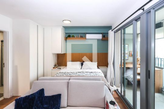 Sala e Quarto de kitnet/studio para alugar com 1 quarto, 37m² em Ipiranga, São Paulo
