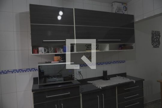Casa de Condomínio à venda com 2 quartos, 59m² em Vila Taquari, São Paulo
