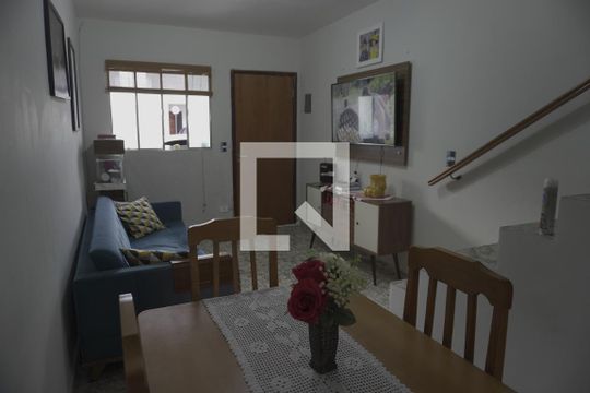 Casa de Condomínio à venda com 2 quartos, 59m² em Vila Taquari, São Paulo