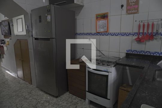Casa de Condomínio à venda com 2 quartos, 59m² em Vila Taquari, São Paulo