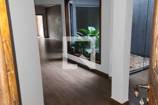 Quarto de casa para alugar com 4 quartos, 220m² em Alto da Boa Vista, Ribeirão Preto
