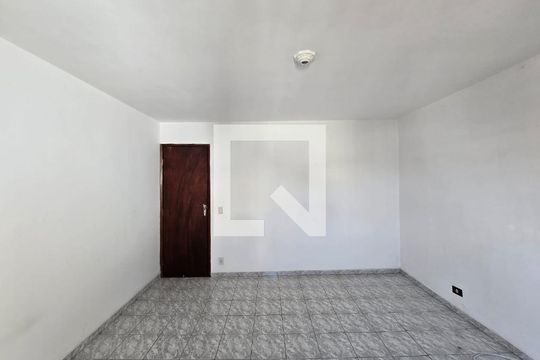 Quarto 01 de casa à venda com 2 quartos, 84m² em Jardim Terezopolis, Guarulhos