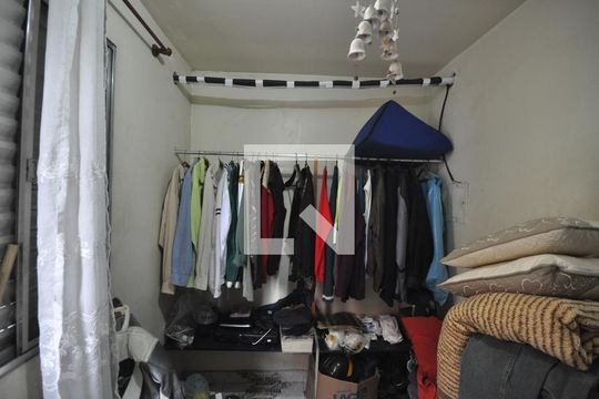 Closet de casa à venda com 8 quartos, 400m² em Vila Maria Alta, São Paulo