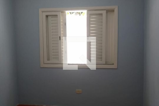 Quarto de casa à venda com 3 quartos, 263m² em Jardim Dabril, Osasco
