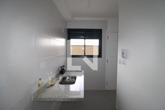 Sala / Cozinha de apartamento à venda com 2 quartos, 37m² em Vila Constança, São Paulo