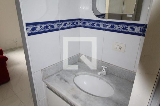 Banheiro de apartamento para alugar com 2 quartos, 55m² em Jardim Satélite, São José dos Campos