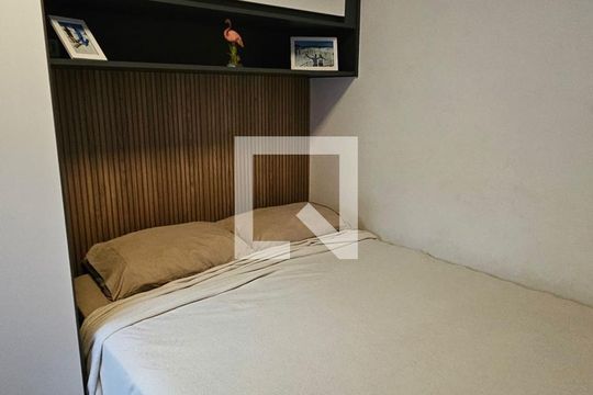 Quarto 1 de apartamento para alugar com 2 quartos, 45m² em Água Chata, Guarulhos