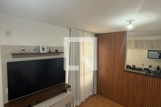 Apartamento para alugar com 2 quartos, 45m² em Água Chata, Guarulhos