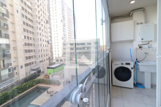 Varanda de apartamento para alugar com 3 quartos, 52m² em Socorro, São Paulo