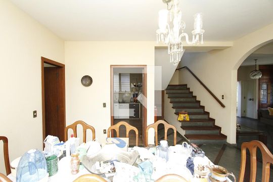 Sala de Jantar de casa à venda com 6 quartos, 420m² em Santa Lúcia, Belo Horizonte