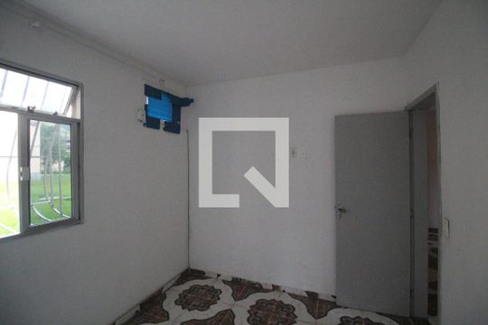 Quarto 1 de apartamento para alugar com 2 quartos, 50m² em Jardim Palmares, Nova Iguaçu