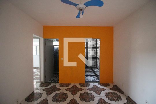Sala de apartamento para alugar com 2 quartos, 50m² em Jardim Palmares, Nova Iguaçu