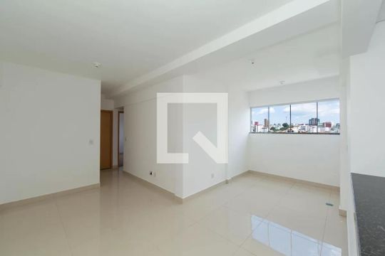 Apartamento à venda com 3 quartos, 72m² em Bairro da Glória, Contagem