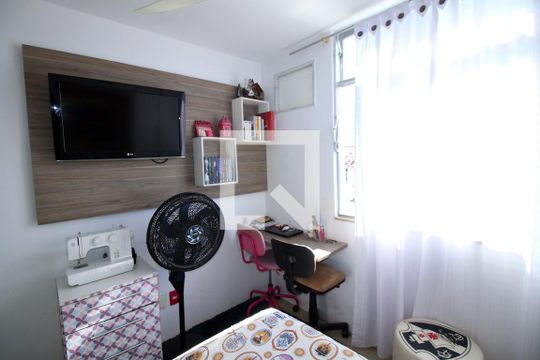Quarto 1 de apartamento à venda com 3 quartos, 60m² em Penha, Rio de Janeiro