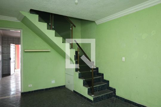Sala de casa à venda com 3 quartos, 250m² em Itaquera, São Paulo