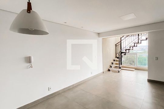 Sala/cozinha  de apartamento para alugar com 1 quarto, 90m² em Chácara Tatuapé, São Paulo