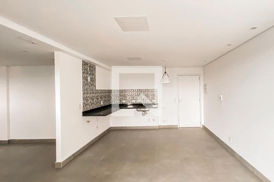 Sala/cozinha  de apartamento para alugar com 1 quarto, 90m² em Chácara Tatuapé, São Paulo