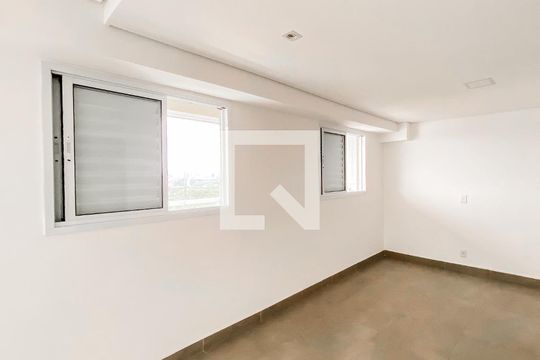 Sala/cozinha  de apartamento para alugar com 1 quarto, 90m² em Chácara Tatuapé, São Paulo