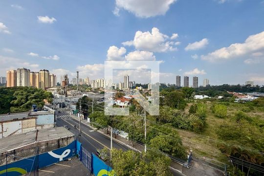 Vista  de kitnet/studio à venda com 1 quarto, 17m² em Santo Amaro, São Paulo