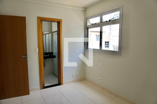 Apartamento para alugar com 3 quartos, 150m² em Jardim America, Belo Horizonte